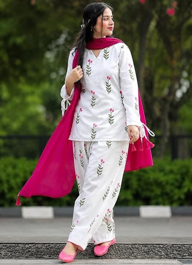 Cotton Printed Work Casual Wear Readymade Kurti Pant With Dupatta